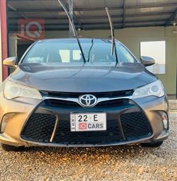 تۆیۆتا کامری